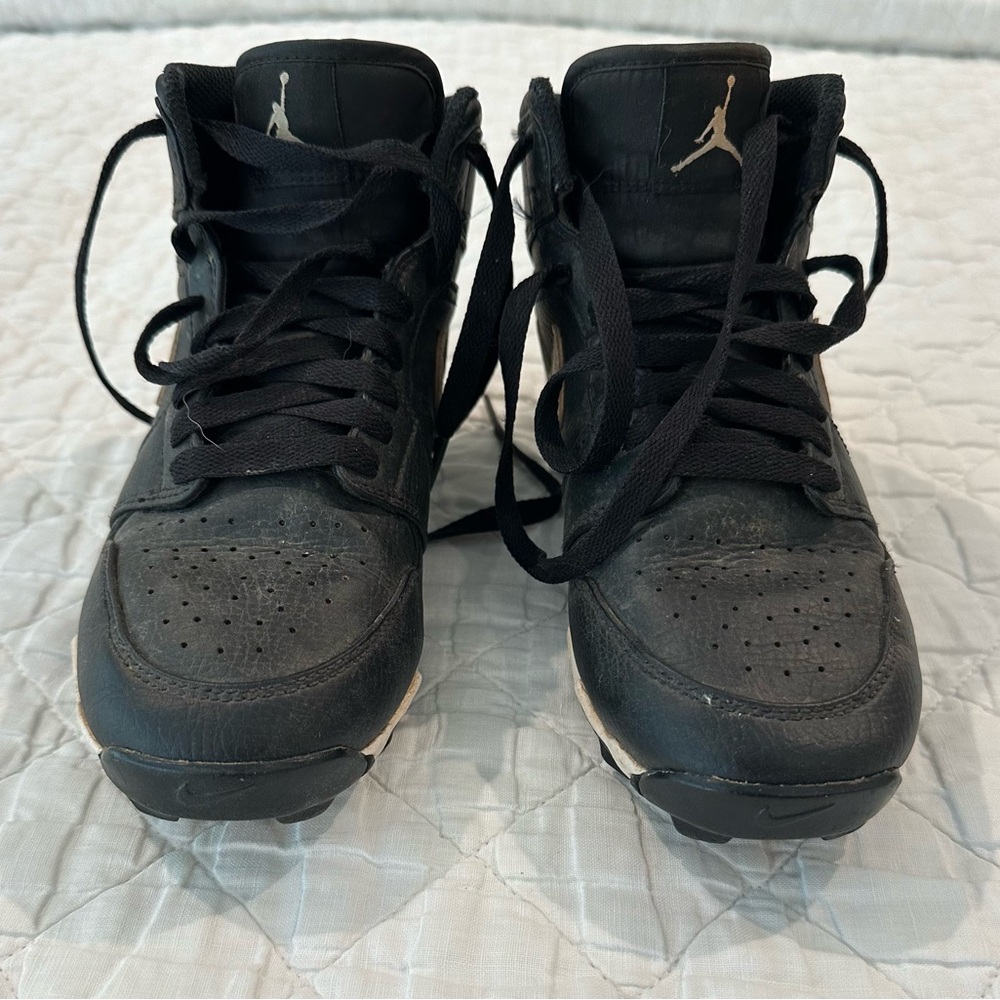 Nike Black High-Top Jordan Baseball cleats